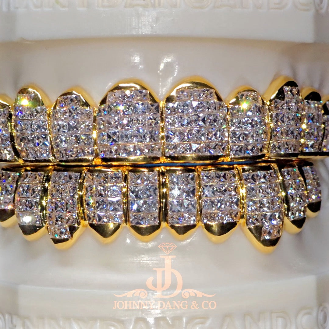 Flawless "French Cut" Invisible Set Grillz Yellow Gold (Pullout) ✅