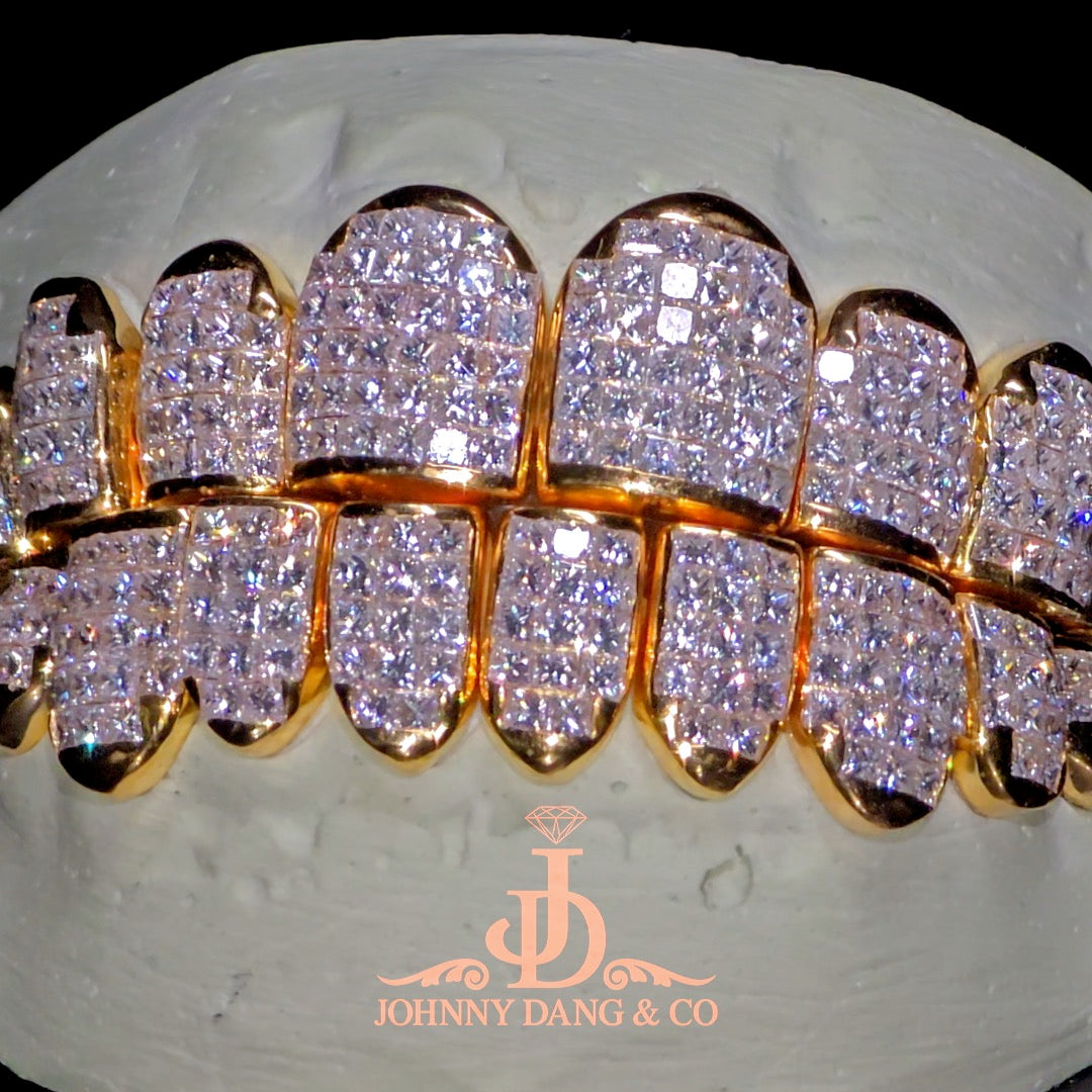 Flawless "Princess Cut" Invisible Set Grillz Yellow Gold (Perm) ✅