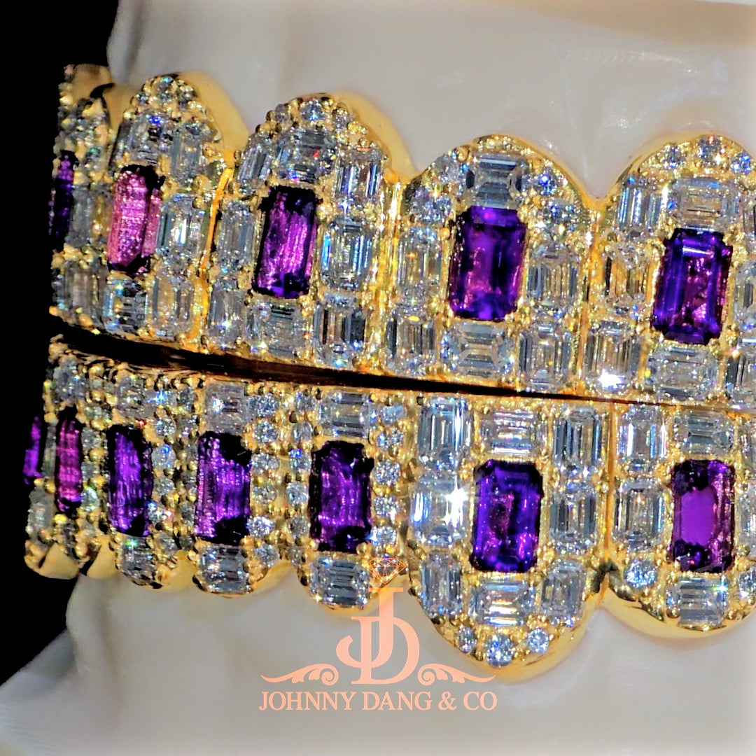 Flawless Royal Emerald Prong Set Grillz Yellow Gold (Pullouts) ✅