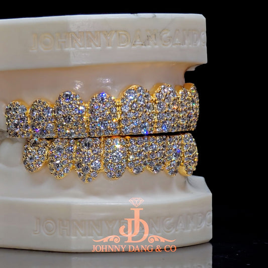 Flawless Mosaic Set Grillz Yellow Gold (Pull Out) ✅