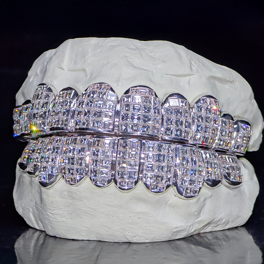 Flawless "King Carre Cut" Invisible Set Grillz White Gold (Pullout) ✅