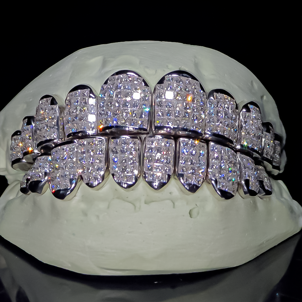 Flawless "Princess Cut" Invisible Set Grillz White Gold (Perm)