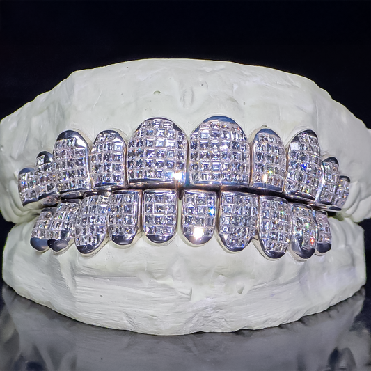 Flawless "Carre Cut" Invisible Set Grillz White Gold (Perm) ✅
