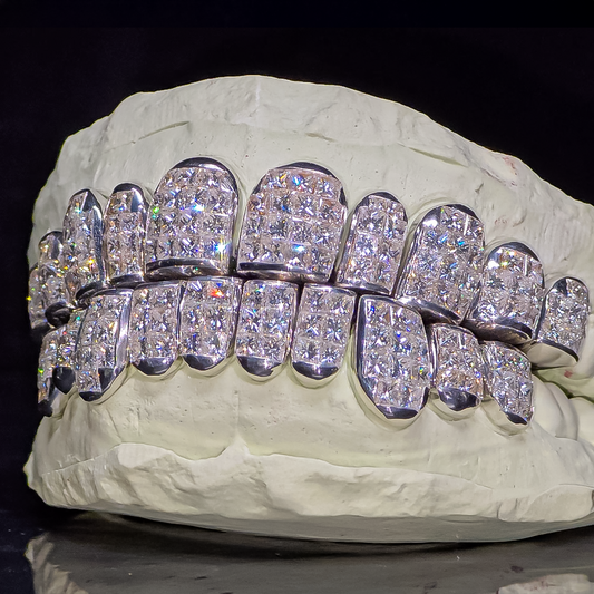 Flawless "King Princess Cut" Invisible Set Grillz White Gold (Perm)